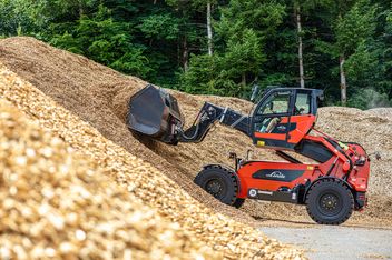 YH60 Hackschnitzelumschlag König GmbH