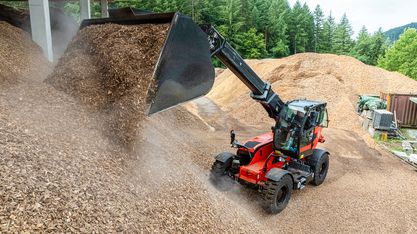 YH60 Hackschnitzelumschlag König GmbH